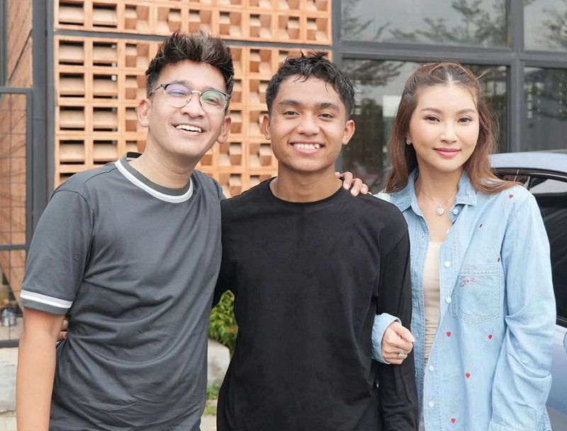 Ruben Onyo dan Sarwendah