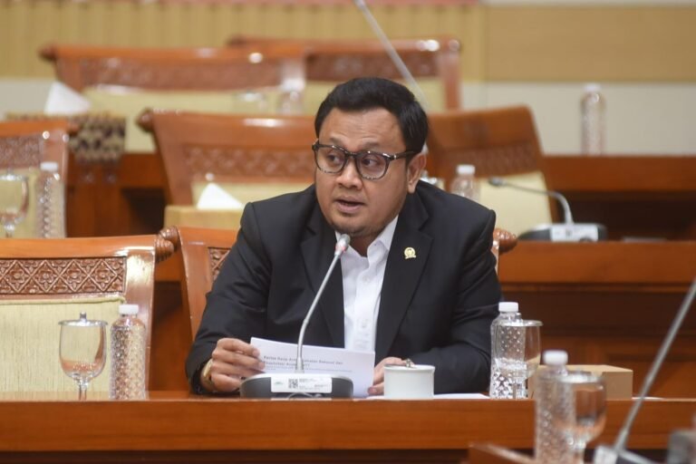 Anggota Komisi III DPR Minta Usut Tuntas Kasus Dugaan Pelecehan Seksual Eks Kapolres Ngada