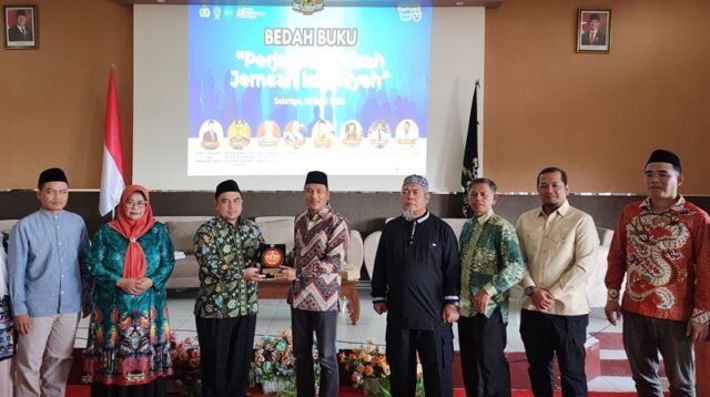 Bedah Buku di UIN Salatiga