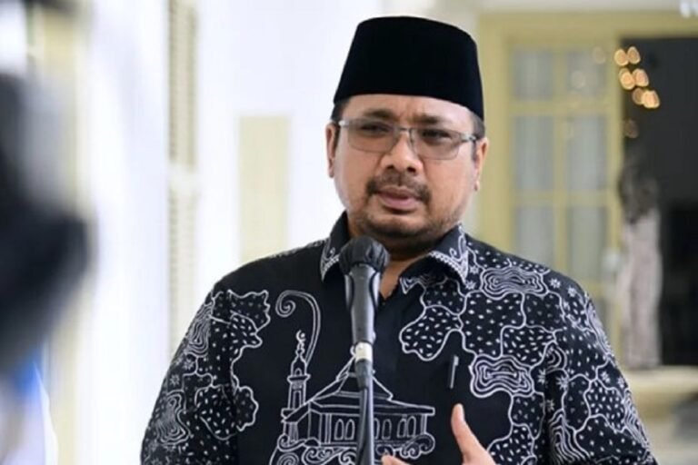 Resmi Ditahan KPK, Gus Yaqut Bantah Terima Uang Korupsi Kuota Haji