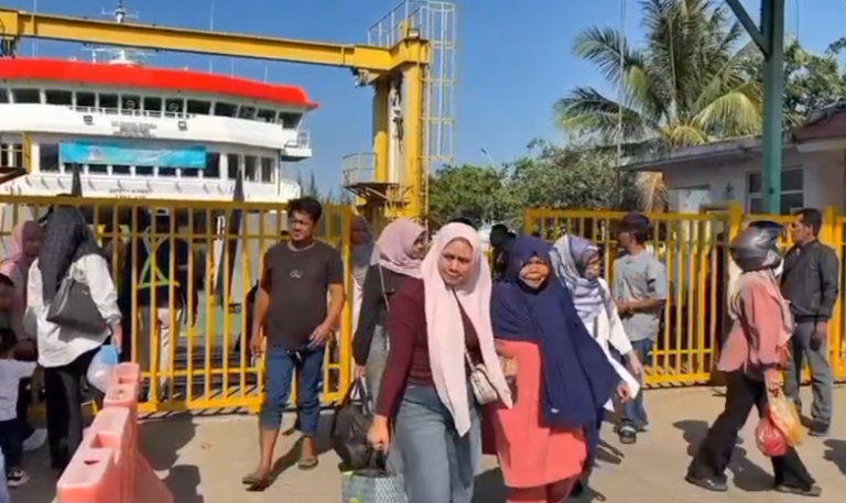 Wisatawan Padati Pelabuhan Ulee Lheue, Aceh Bangkit Sambut Lebaran