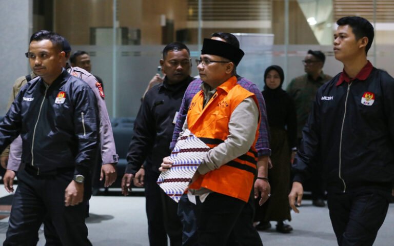 KPK Tahan Eks Menag Yaqut Cholil Qoumas, Kasus Kuota Haji 2023–2024 Memasuki Babak Baru